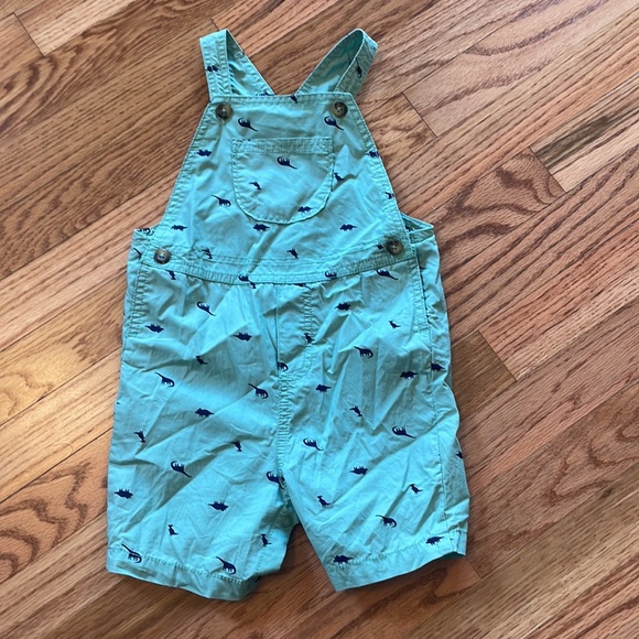Carter’s boys rompers - Picture 5 of 6